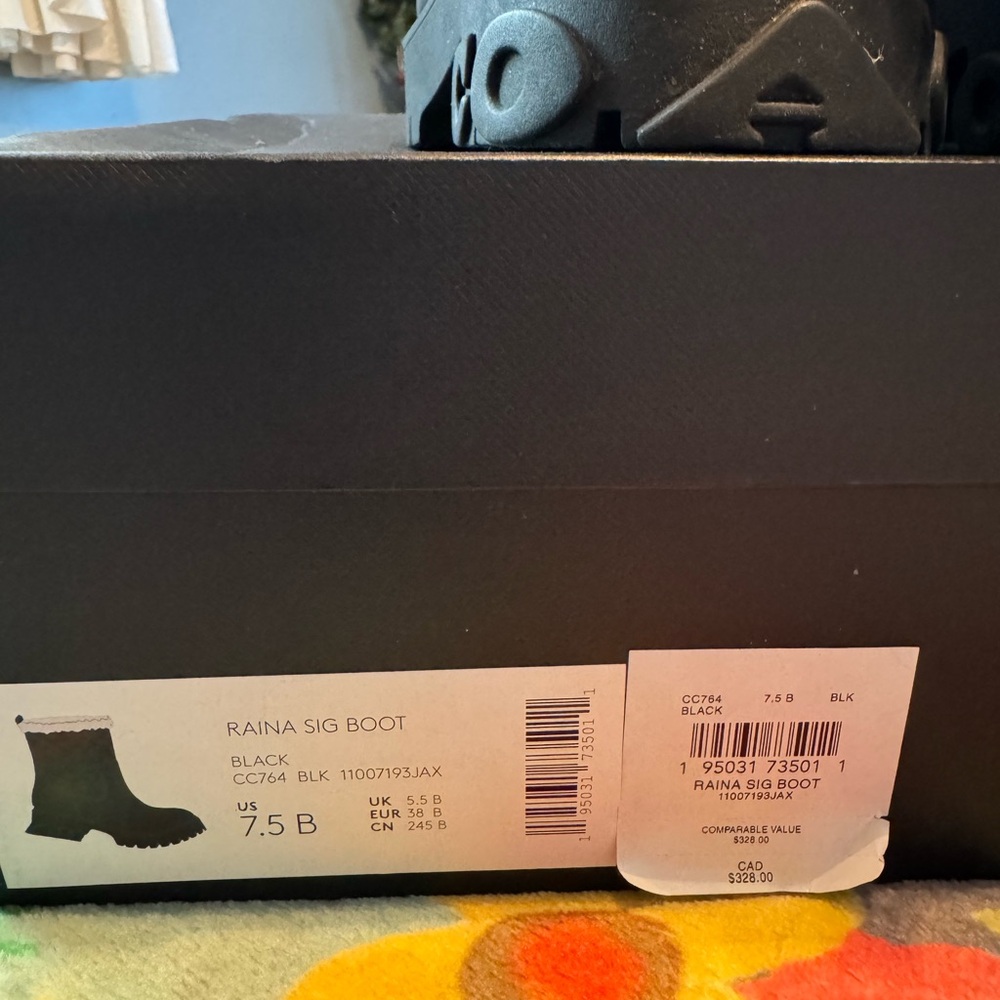 Coach Raina Sig Boot NWT - Picture 8 of 8